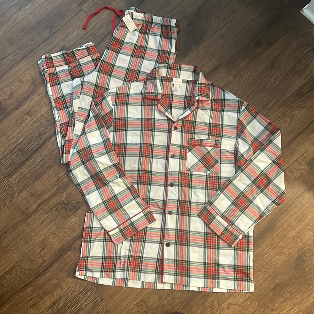 Wondershop Christmas Pajama Set